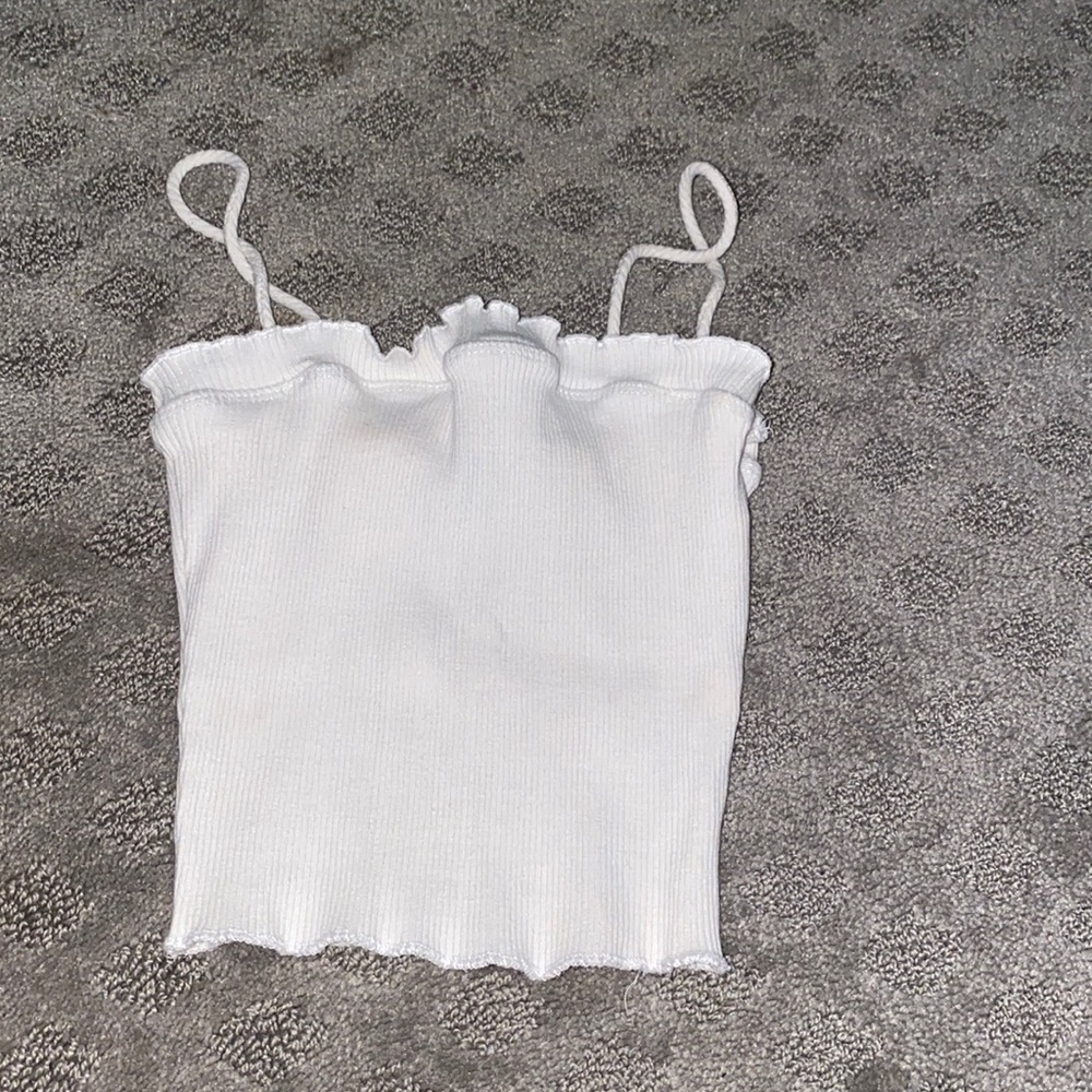 White crop top